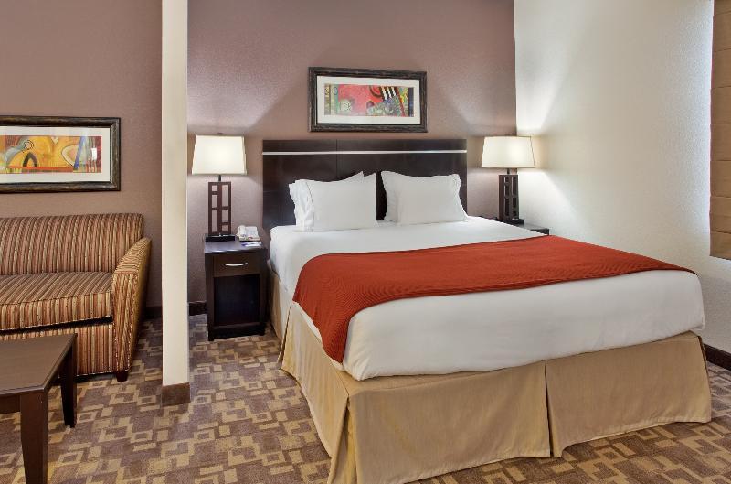 Holiday Inn Express Hotel And Suites Lincoln Airport By Ihg Zewnętrze zdjęcie